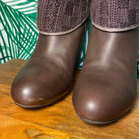 UGG 1008755 Dandylion Tres Brown Leather Sweater Cuff Ankle Boots Women’s 10 - Picture 3 of 12